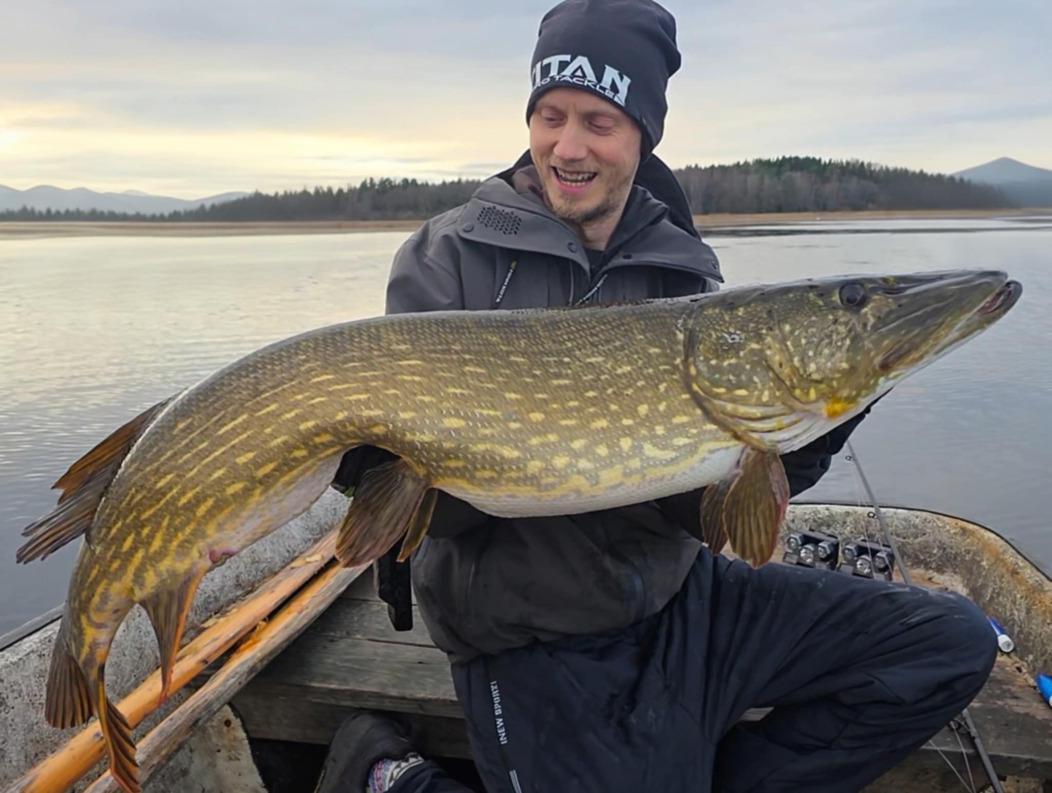 Drömgädda på Ripjaw 19 cm – komplett setup från NorthTackle.